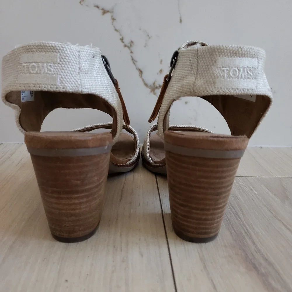TOMS Majorca Cutout Sandals Womens 6.5 Natural Leather Block Heel Side‎ Zip
